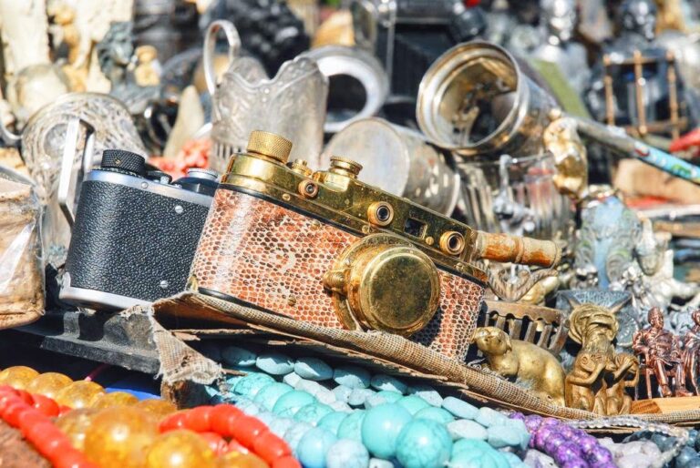 Marchés aux puces, antiquités et vide-greniers