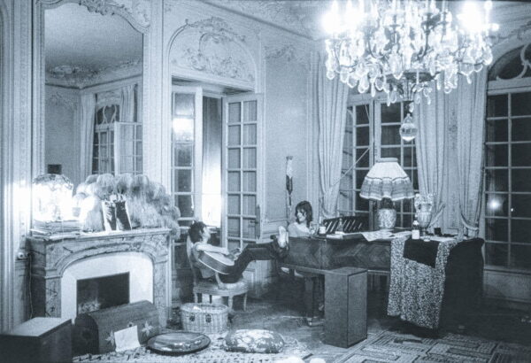 The Debaucherous Stories Behind the Rolling Stones’ Villa Rental - famous villas rolling stones france3 1