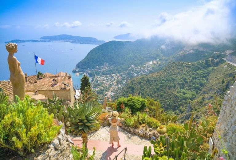 Èze Travel Guide